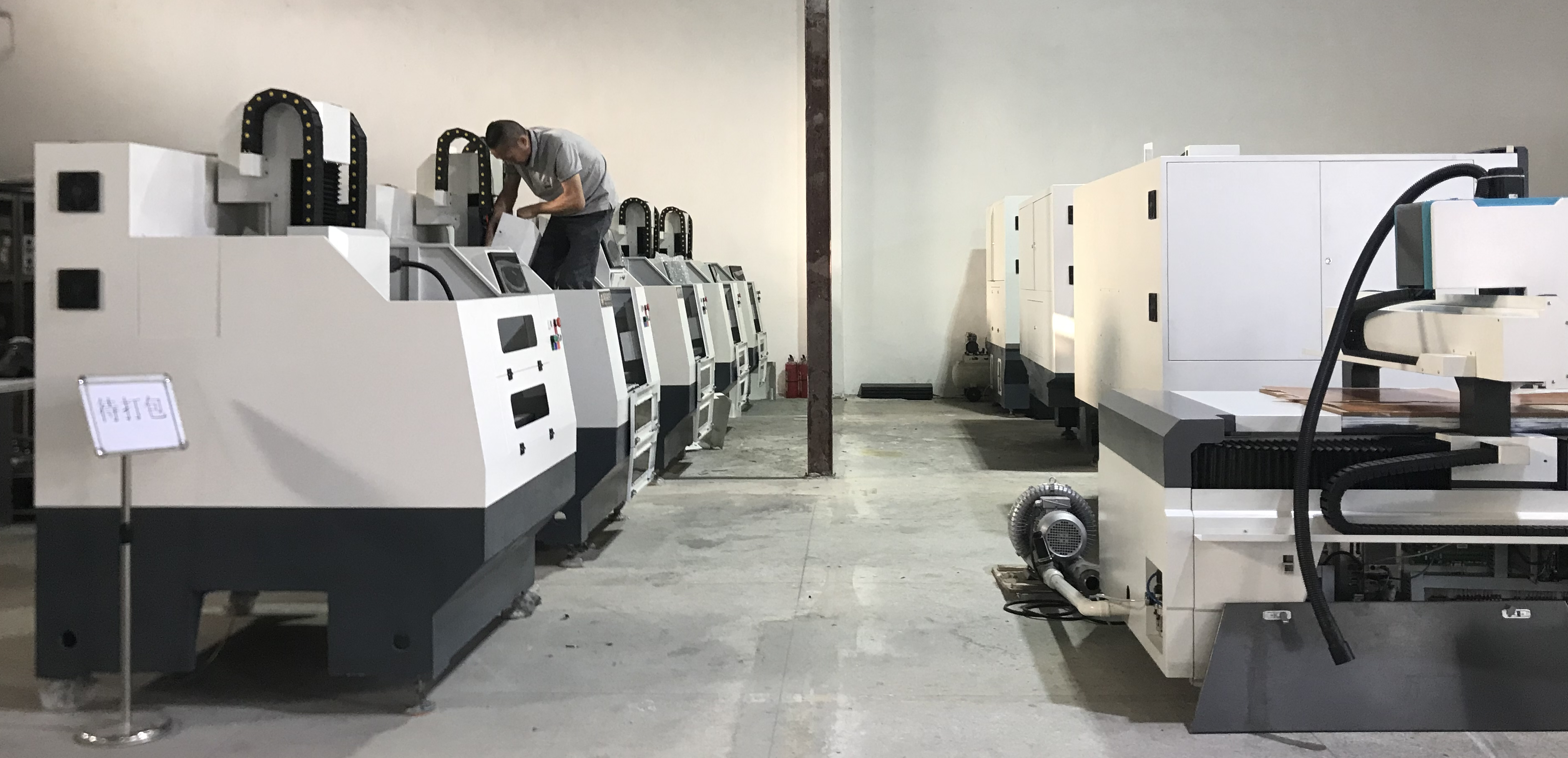 压铸件去毛刺铣边机用处于类型