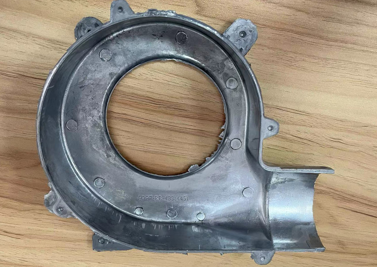 什么是颗粒点,压铸件去颗粒点自动化设备 什么是颗粒点,压铸件去颗粒点自动化设备